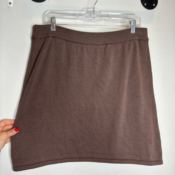 Djerf Avenue Knitted Mini Skirt Cocoa - Picture 5 of 7